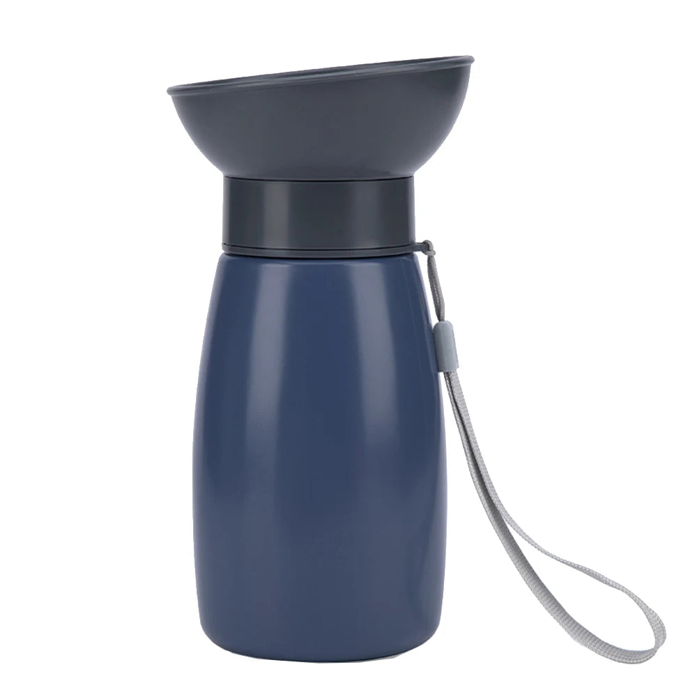 Pockoo WoofBottle™ – Draagbare waterfles voor honden (600ml) | Ideaal voor wandelen & reizen